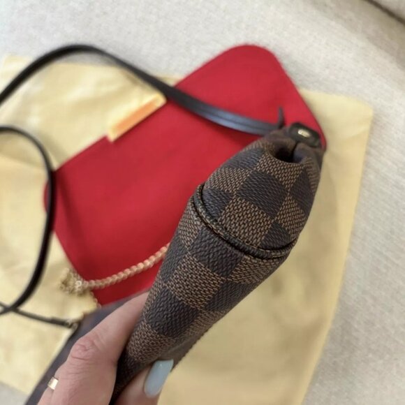 Authentic NEW LOUIS VUITTON Favorite MM Shoulder Bag N41129 Damier ebene - Picture 13 of 15